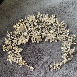 Beautiful Silver hairpiece